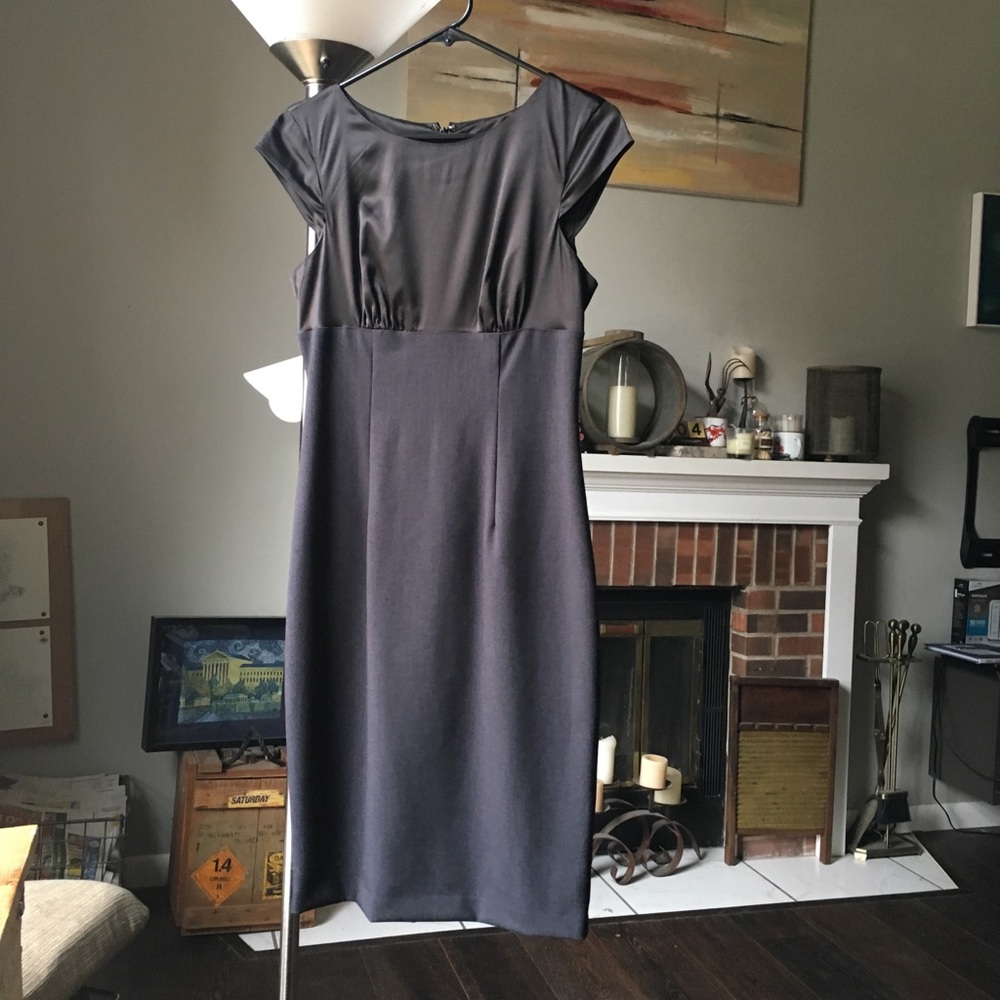 The Limited Black Gray sheath dress